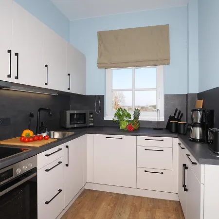 Seebrücke - 1-raum-appartement Mit Balkon S10 * Ostseebad Heringsdorf